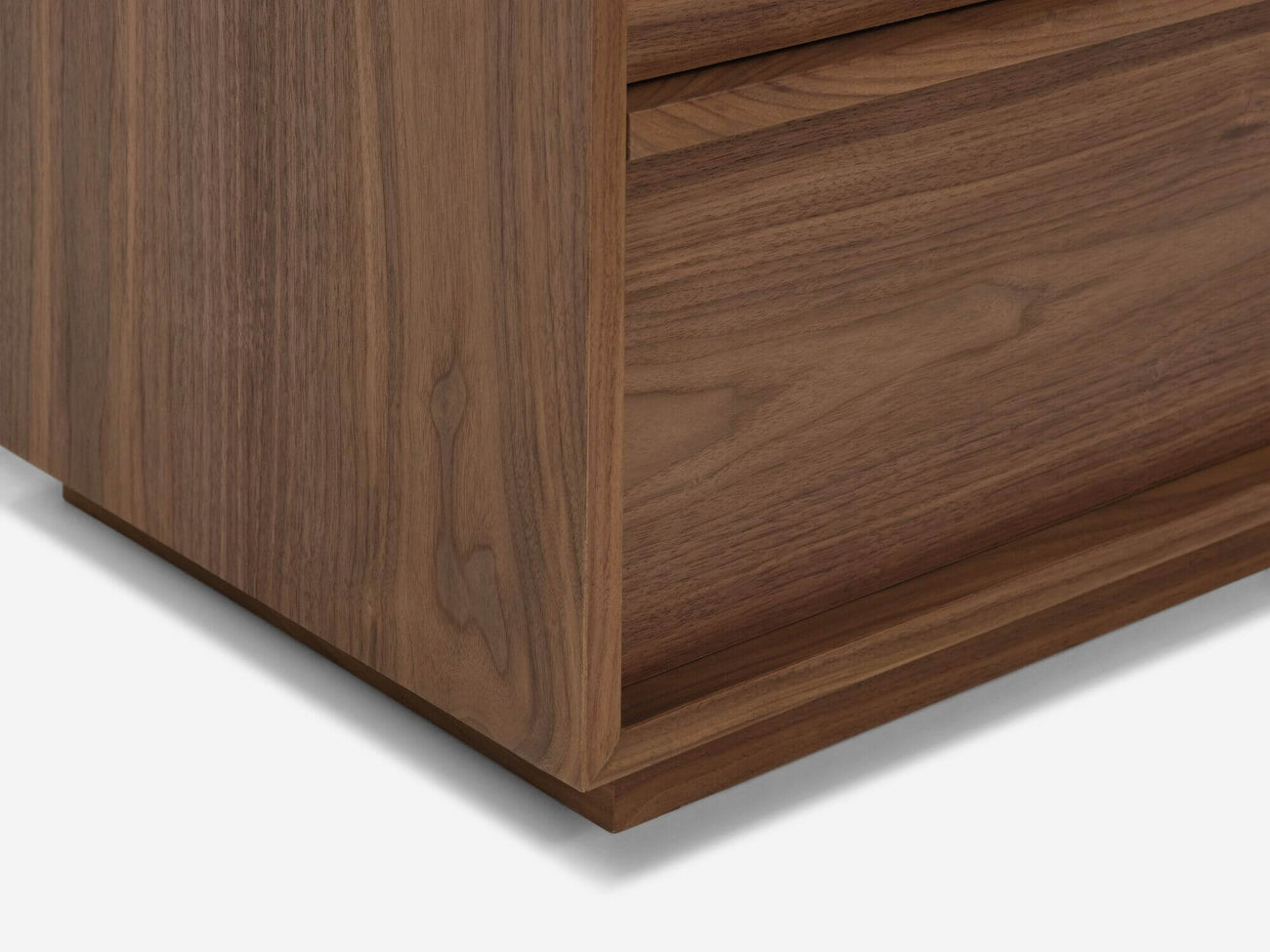 Stage Single Dresser